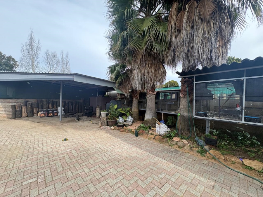 9 Bedroom Property for Sale in Hoopstad Free State
